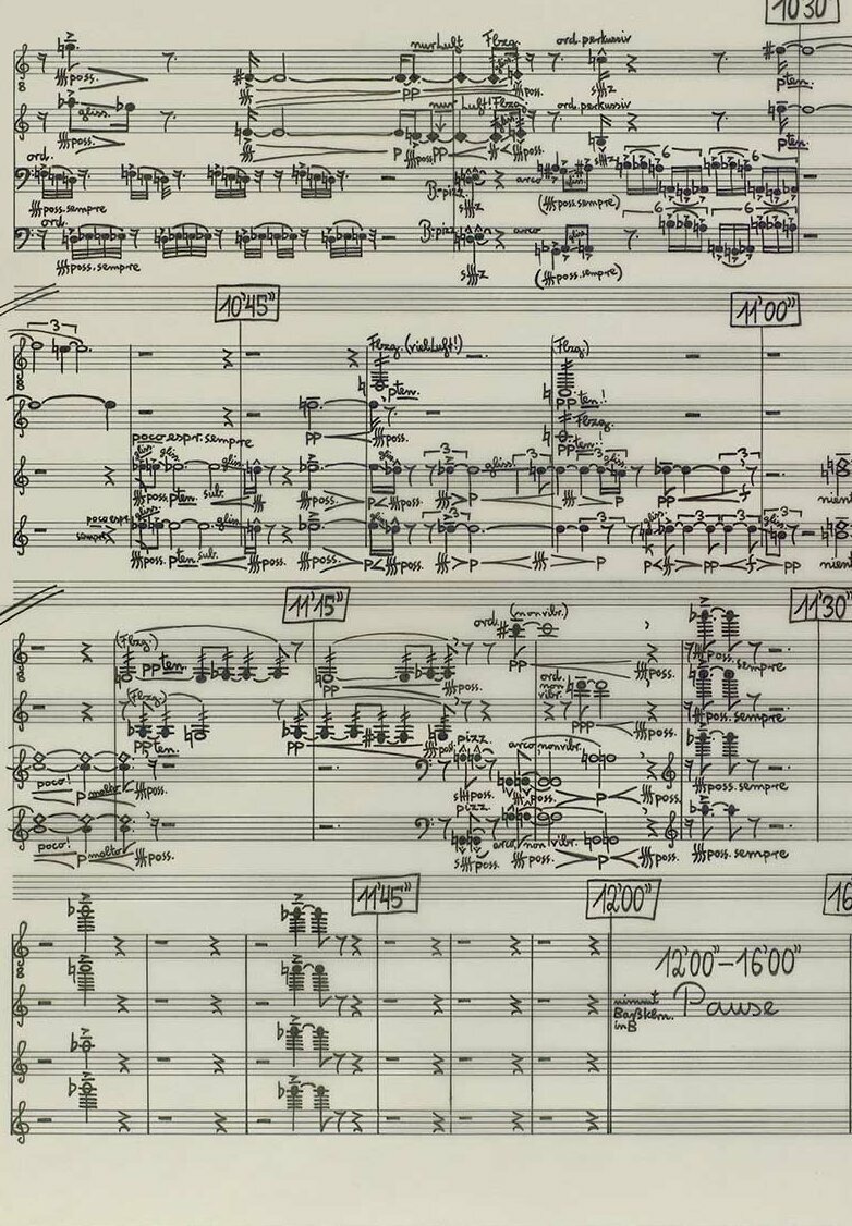 © Badische Landesbibliothek Seite der Instrumentalpartitur (Transparentpapier)