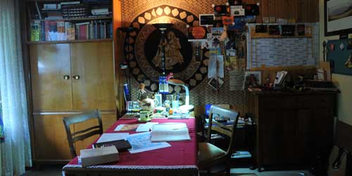 Das Foto zeigt das Arbeitszimmer des Komponisten.
