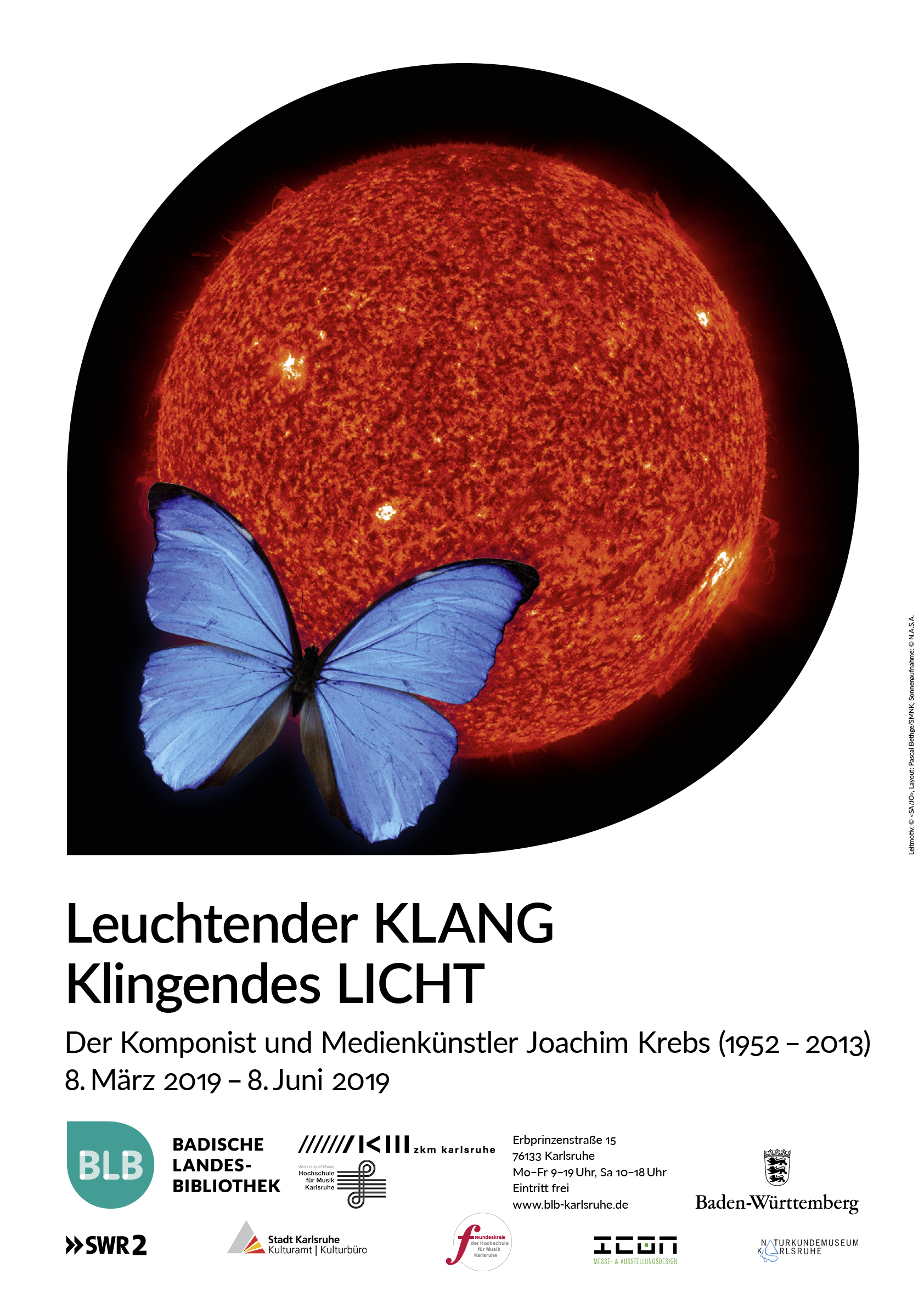 Zu sehen ist eine rot glühende Sonne. Ihr vorgelagert ein blauer Schmetterling. Weiterhin auch Textinformationen zur Veranstaltung und diverse Logos.