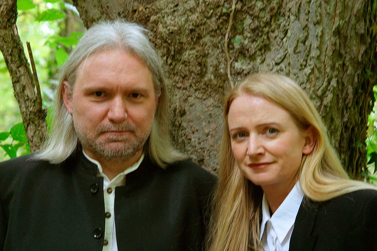 Porträtfoto von Joachim Krebs und Sabine Schäfer.