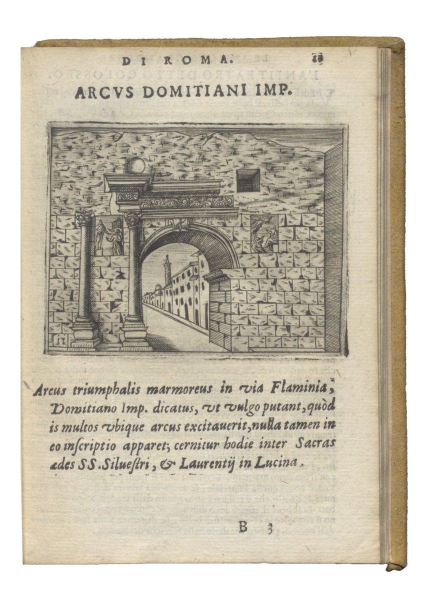 Zu erkennen ist eine Illustration aus einem alten Reiseführer, die den Portalbogen eines römischen Tempels zeigt. 