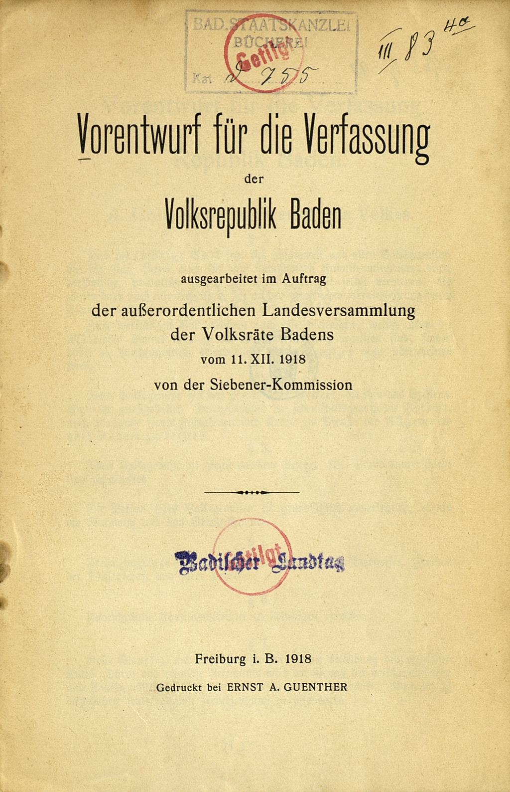 Zu sehen ist das Titelblatt des Vorentwurfs für die Verfassung der Volksrepublik Baden. Das Exemplar trägt den Stempel des Badischen Landtags mit dessen Aussonderungsvermerk.