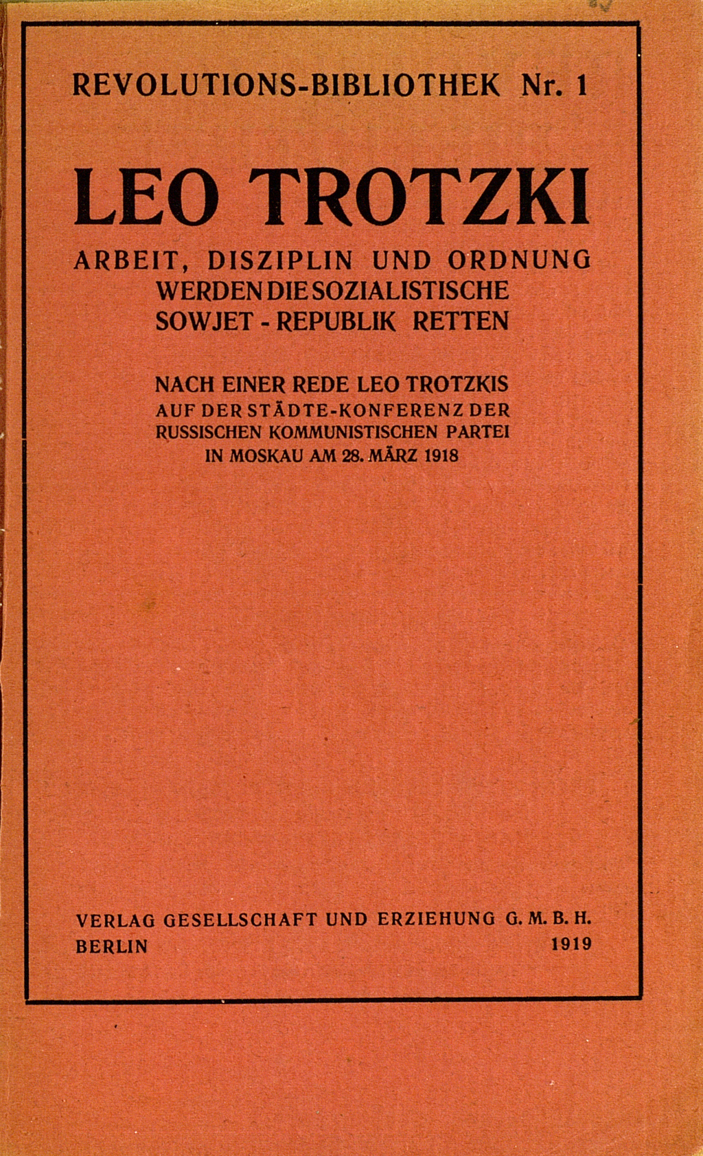Der Umcshlag der Veröffentlichung von Leo Trotzki ist rot eingefärbt.