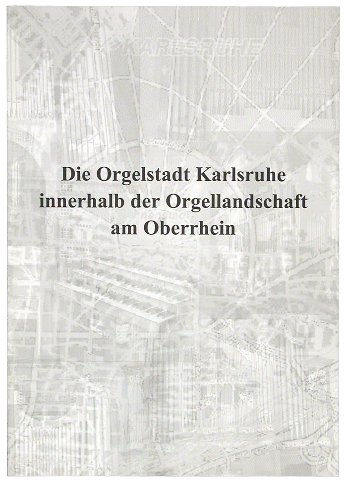 Zu sehen ist das Cover eines Ausstellungskataloges, welches in niedriger Transparenz schwarz weiß Bildern von Orgeln als Hintergrund hat. Zentral steht der Name der Ausstellung geschrieben.