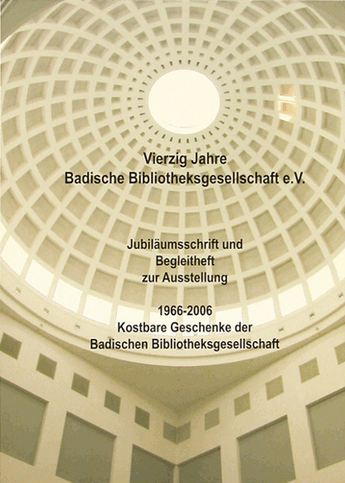 Zu sehen ist das Cover eines Buches, welches ein Bild von der Lesesaalkuppel der badischen Landesbibliothek als Hintergrund hat. Zentral steht der Titel des Buches geschrieben.