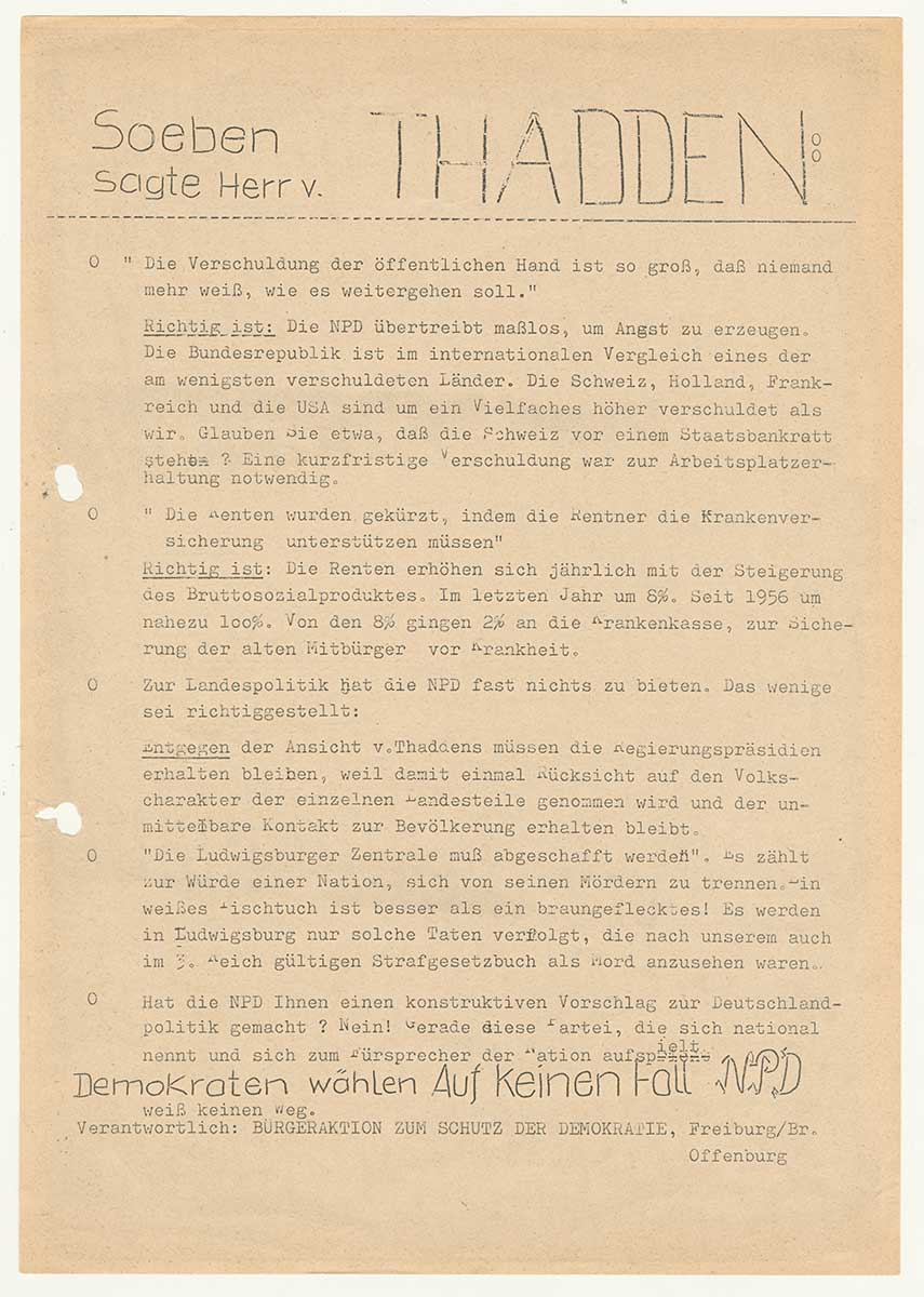 Schwarz-weiße Textseite mit maschinenschriftartigem Text und handschriftlicher Überschrift 'Soeben sagte Herr v. THADDEN'.