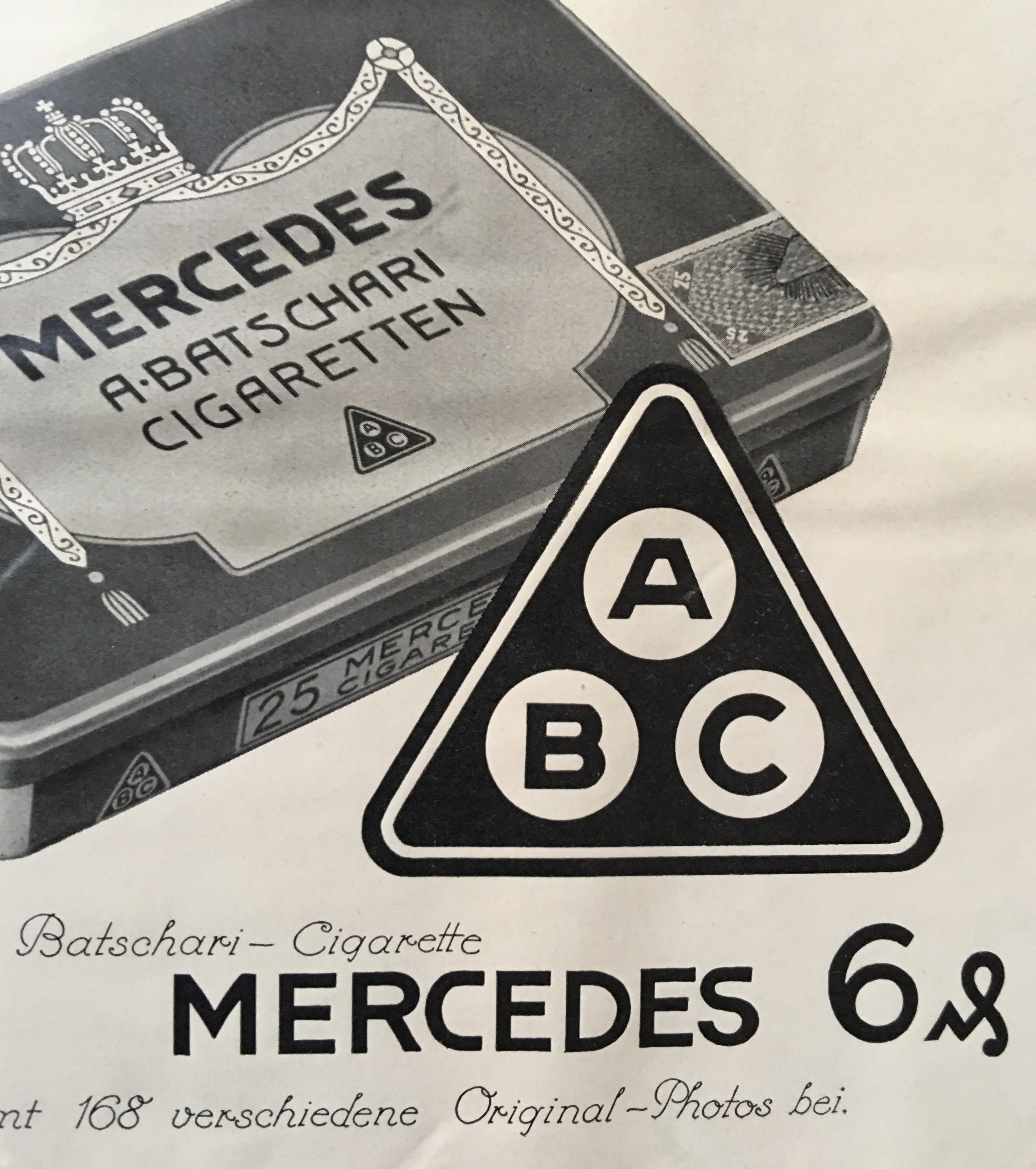 Werbeseite für die Mercedes-Zigarette im Sammelalbum "Filmkünstler aus aller Welt" der A. Batschari Cigarettenfabrik G.m.b.H. Baden-Baden, 1930. 