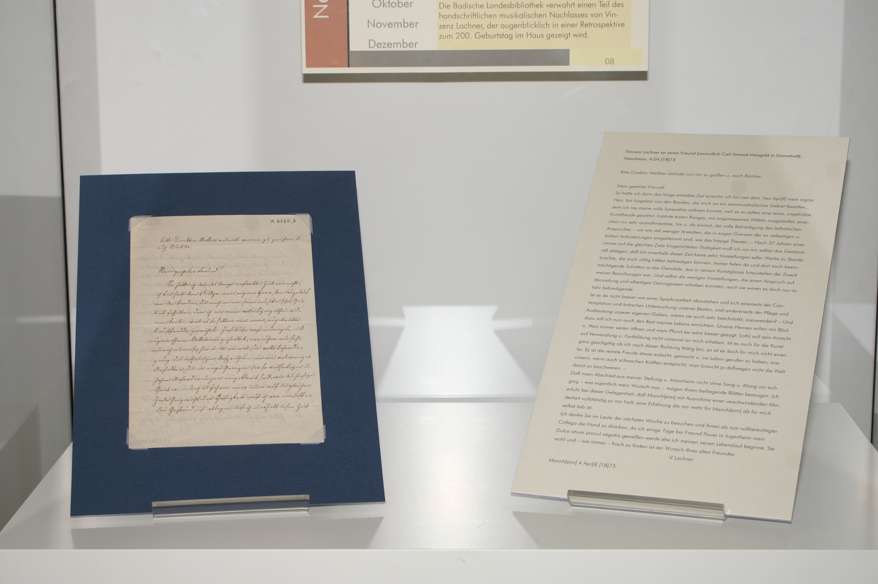 Ausgestellt ist der Brief von Vinzenz Lachner an Carl Amand Mangold, daneben ein Transkript des Briefs.