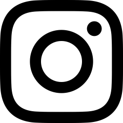 Instagram-Logo. Zu sehen ist die schematische Darstellung eines mit schwarzen Linien umrissenen Fotoapparates vor weißem Hintergrund.